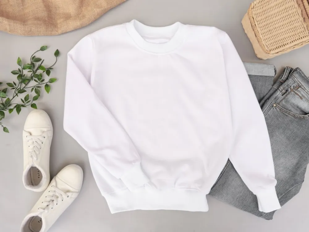Hoodie Pocket Placement: The Difference Between Comfortable and Awkward